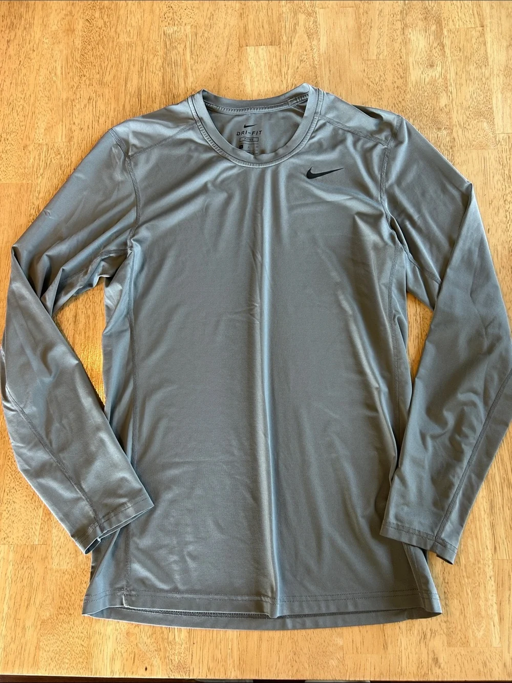 Nike Long-Sleeve Dri-FIT Fitted Shirt - Gray